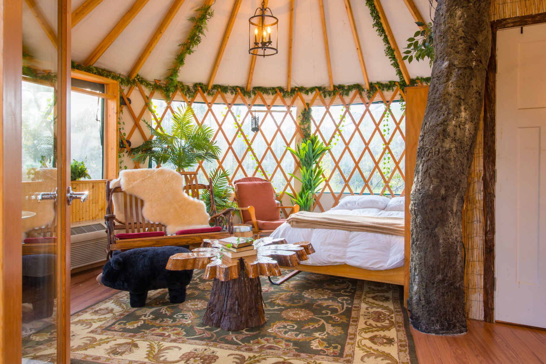 Treehouse_at_Danville_Florida_Airbnb